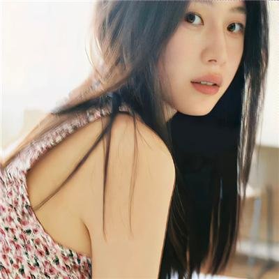 钢管舞娘