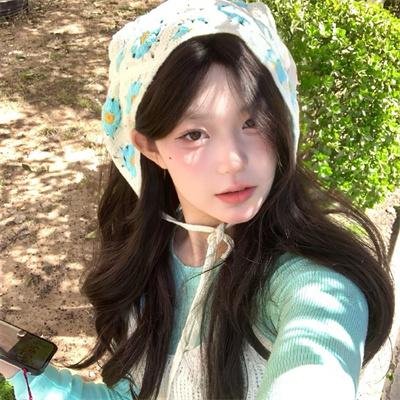奇怪的她